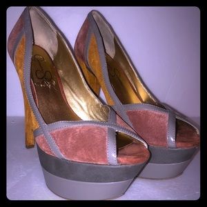 Jessica Simpson Peep toe platforms